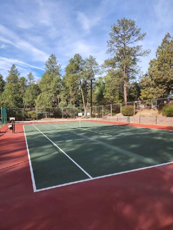 Tennis courts at Timber Ridge